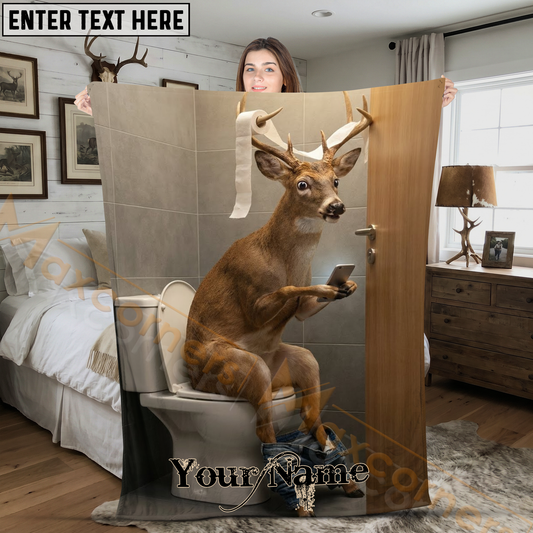 Maxcorners Funny Deer Using Smartphone on Toilet Bathroom Stall Personalized 3D Blanket