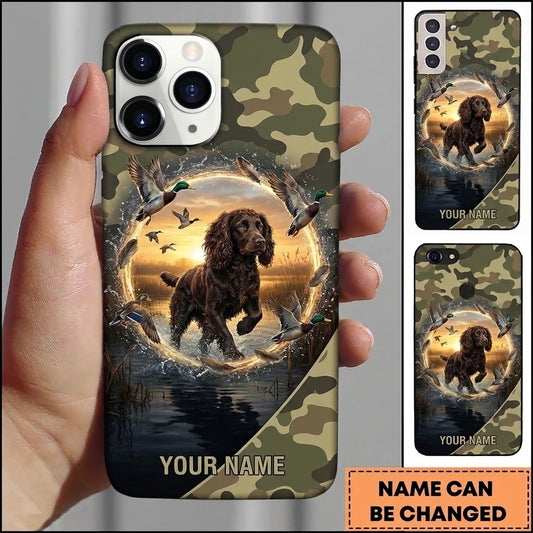Maxcorners Circular Marshland Retriever Duck Hunting Multiple Dog Breeds Personalized Name Phone Case