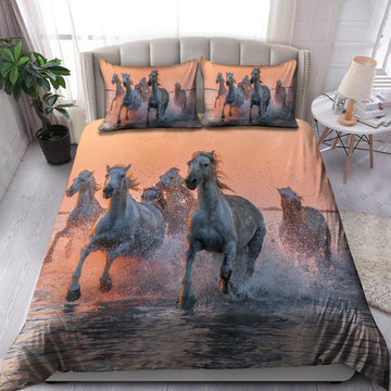 Maxcorners Horses Galloping Art - Blanket